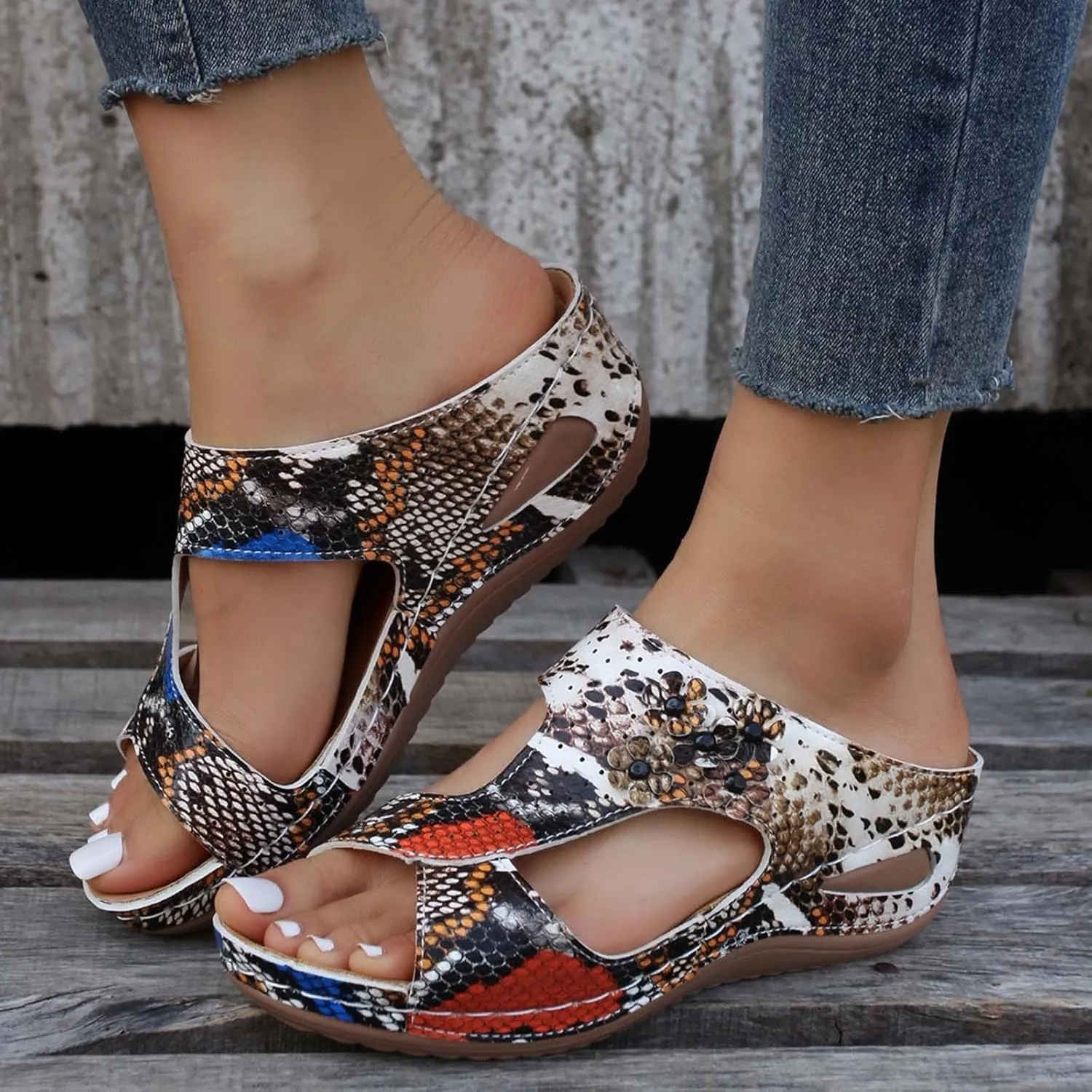 Eduavar Sandals for Women 2025 Slide Shoes Slip On Dressy Summer Open Toe Slippers Walking with Arch Support Beach Sandals