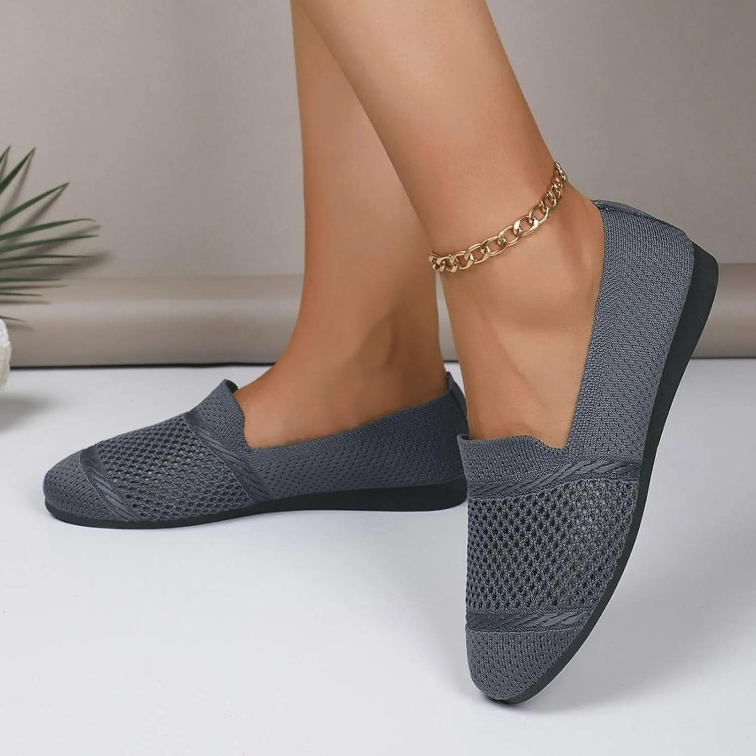 Flat Shoes for Women Comfortable Walking Shoes Casual Silp On Shoes Breathable Business Work Shoes with Arch Support