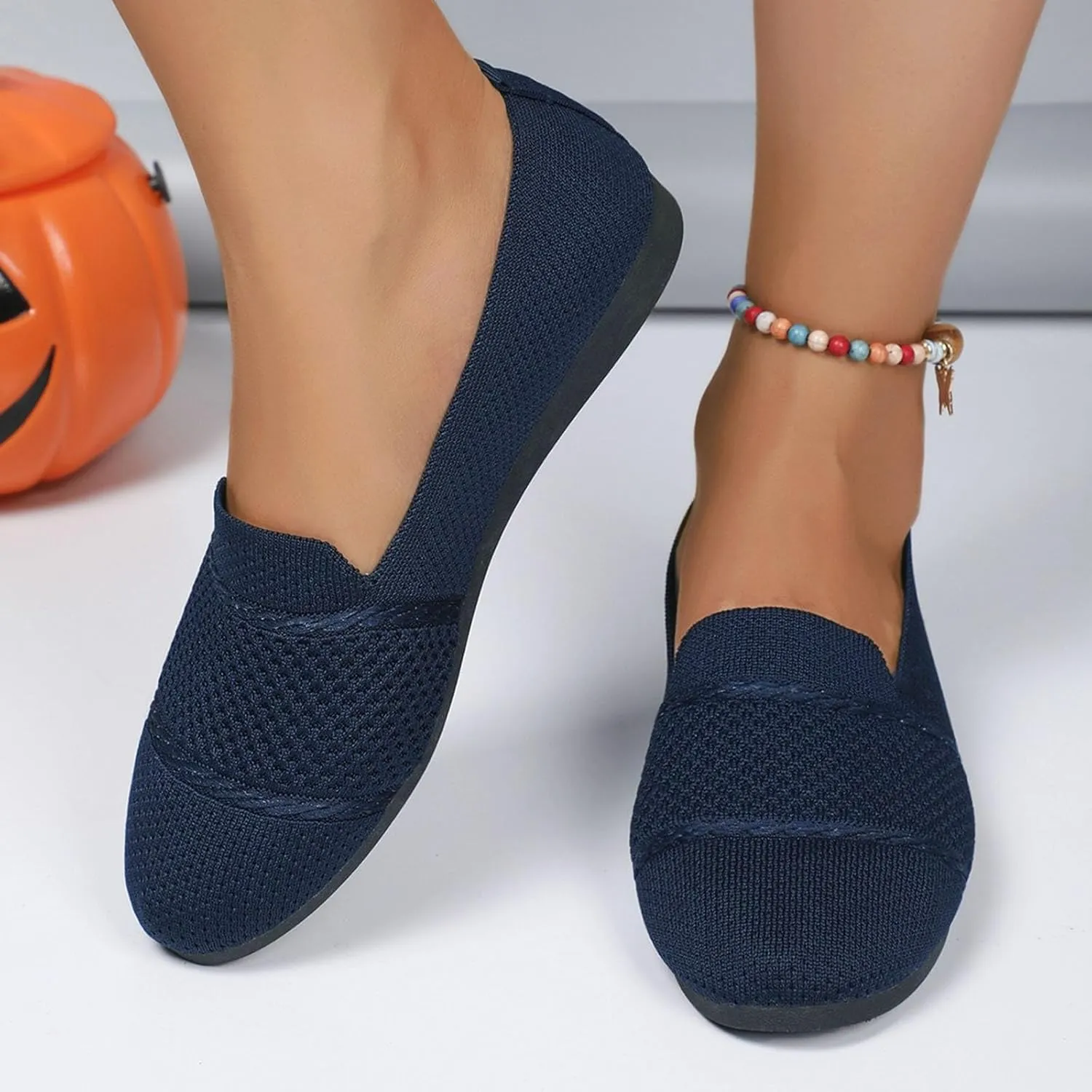Flat Shoes for Women Comfortable Walking Shoes Casual Silp On Shoes Breathable Business Work Shoes with Arch Support