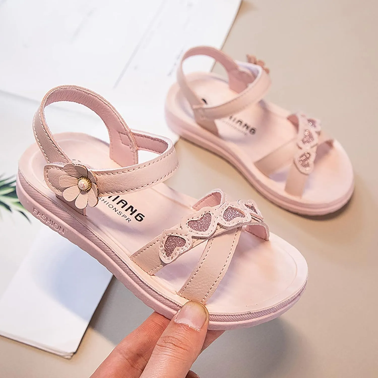 Girls Sandals with Heart Cute Dress Flats Shoes Fashion Party Wedding Princess Soft Bottom Comfortable Sandals