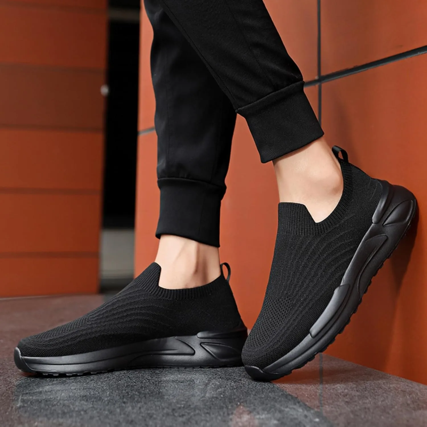 Men Solid Color Mesh Slip On Casual Shoes Comfortable Breathable Soft Sole Round Sneaker Laces for Men