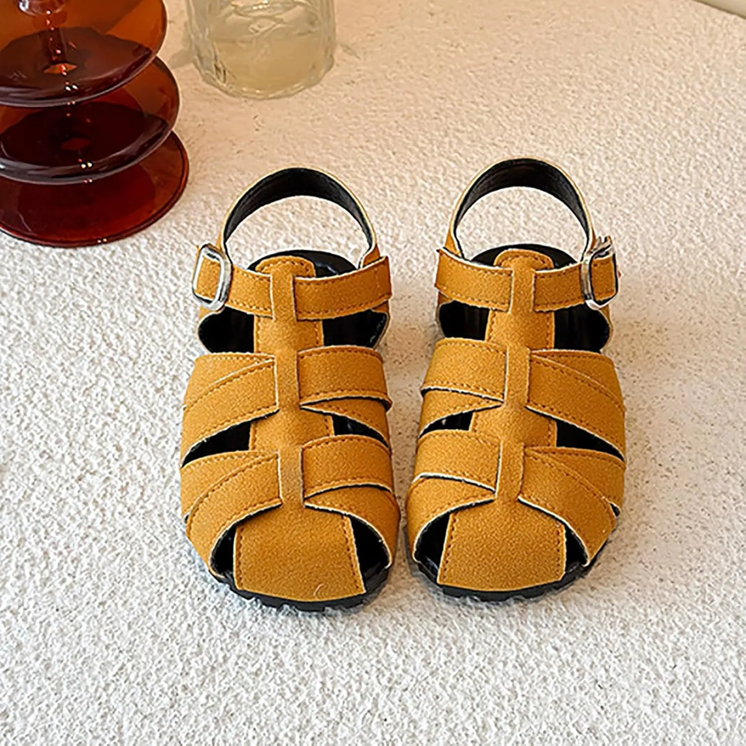Toddler Girls Sandals Girls Shoes Comfortable Soft Bottom Closed Toe Sandals Fashionable Beach Hollow Flower Girl Shoes