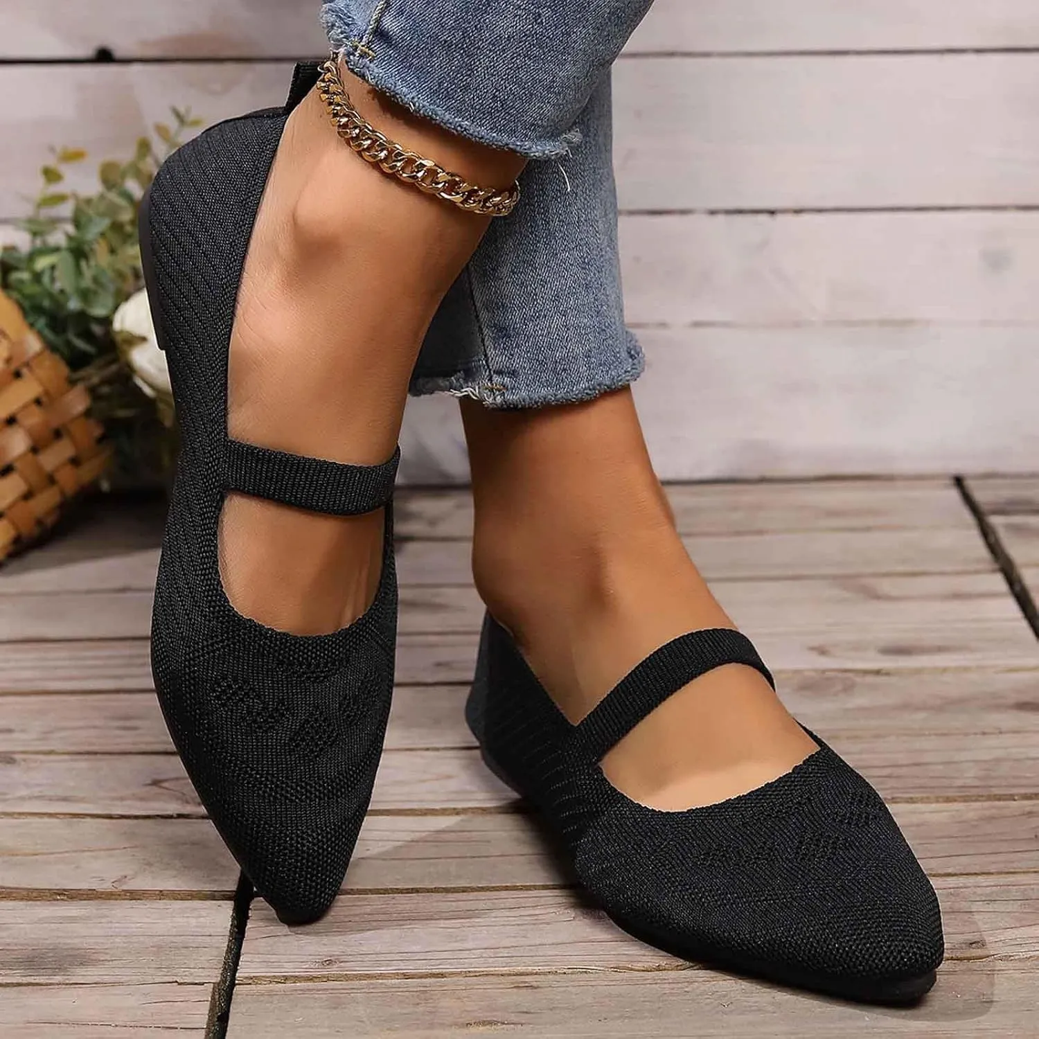 Women's Casual Slip On Loafers Breathable Comfortable Flat Shoes for Daily Wear Lightweight Walking with Jeans