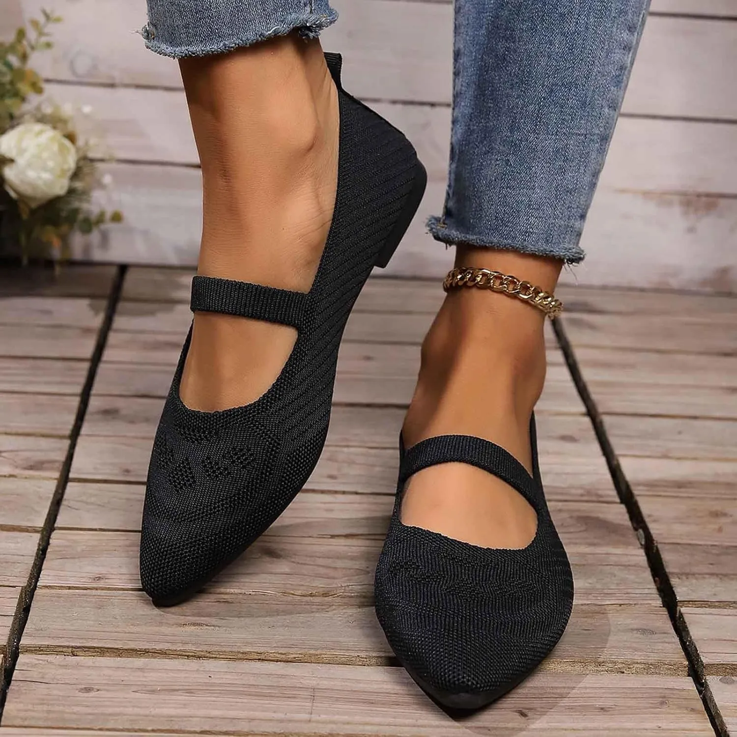 Women's Casual Slip On Loafers Breathable Comfortable Flat Shoes for Daily Wear Lightweight Walking with Jeans