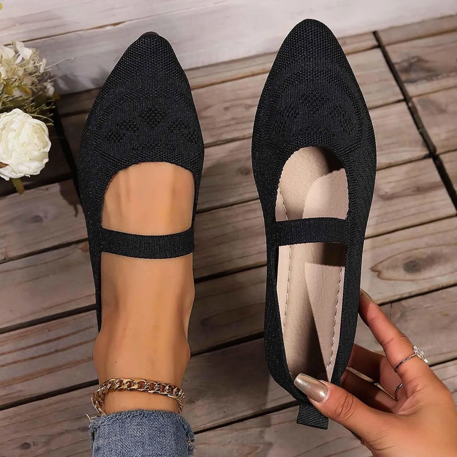 Women's Casual Slip On Loafers Breathable Comfortable Flat Shoes for Daily Wear Lightweight Walking with Jeans