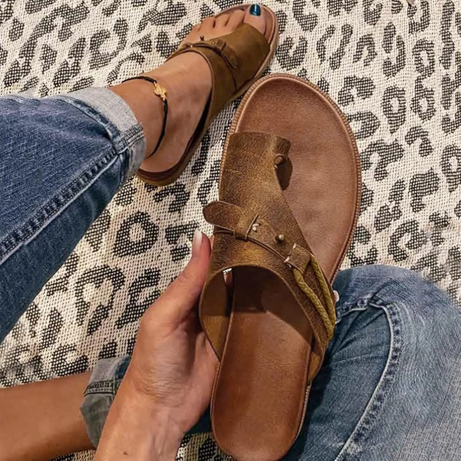 Womens Flat Sandals Summer Slides Dressy Comfortable Slip On Open Toe Beach Leather Memory Foam Adjustable Strap Support